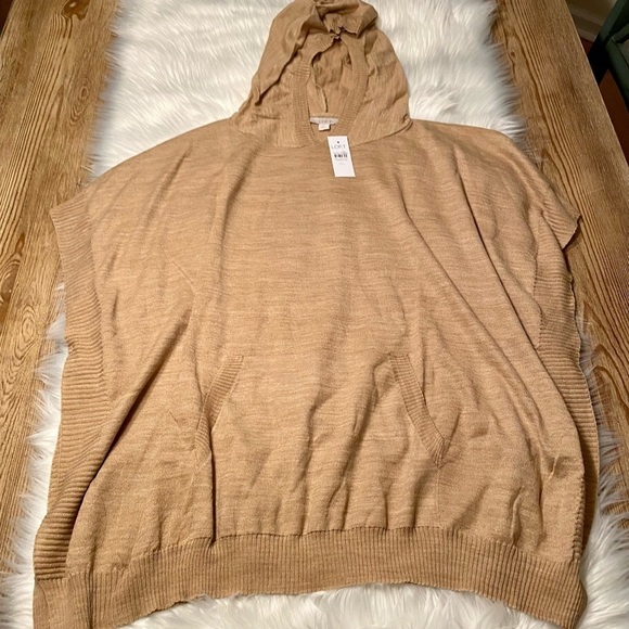 NWT Hoodie Poncho Desert Khaki M/L Neutral - Picture 3 of 13
